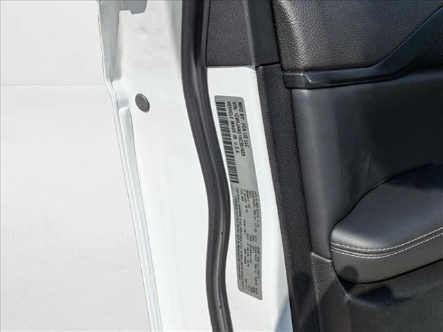 new 2025 Jeep Grand Cherokee car, priced at $33,429