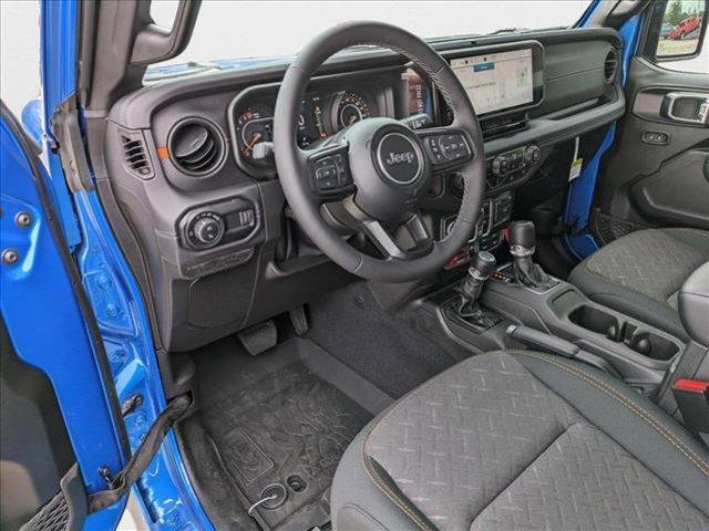 new 2025 Jeep Gladiator car, priced at $44,740