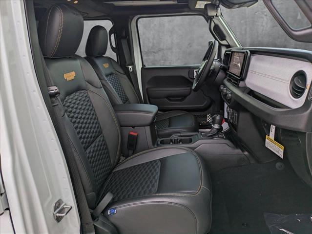 new 2025 Jeep Wrangler car, priced at $43,991