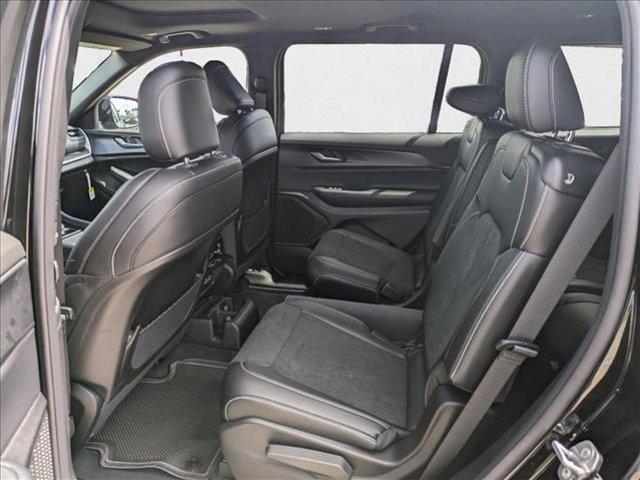 new 2025 Jeep Grand Cherokee L car, priced at $37,726
