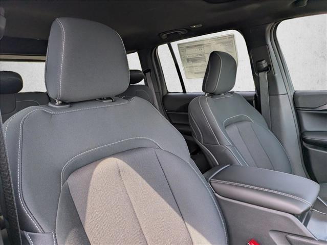 new 2025 Jeep Grand Cherokee car, priced at $35,609