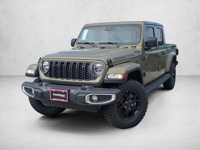 new 2025 Jeep Gladiator car, priced at $40,354