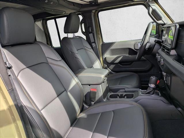 new 2025 Jeep Gladiator car, priced at $40,354