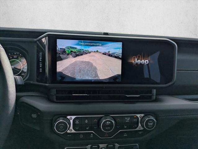 new 2025 Jeep Gladiator car, priced at $40,354