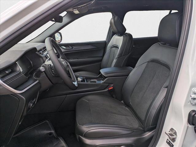 new 2025 Jeep Grand Cherokee L car, priced at $37,491