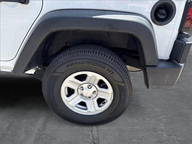 used 2016 Jeep Wrangler Unlimited car, priced at $24,599