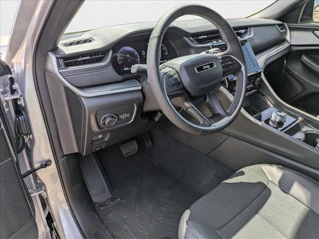 new 2025 Jeep Grand Cherokee L car, priced at $39,491