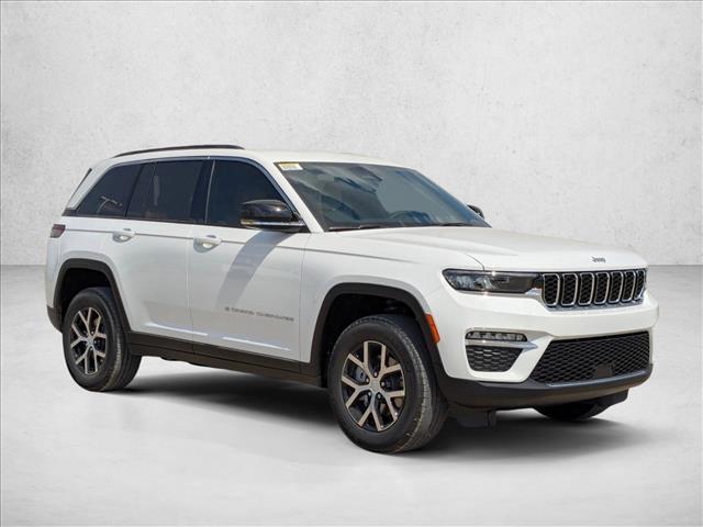 new 2025 Jeep Grand Cherokee car, priced at $39,353