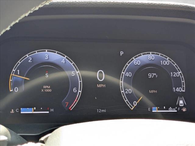 new 2025 Jeep Grand Cherokee car, priced at $39,353