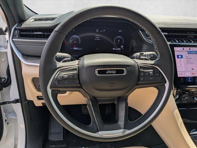 new 2025 Jeep Grand Cherokee car, priced at $39,353