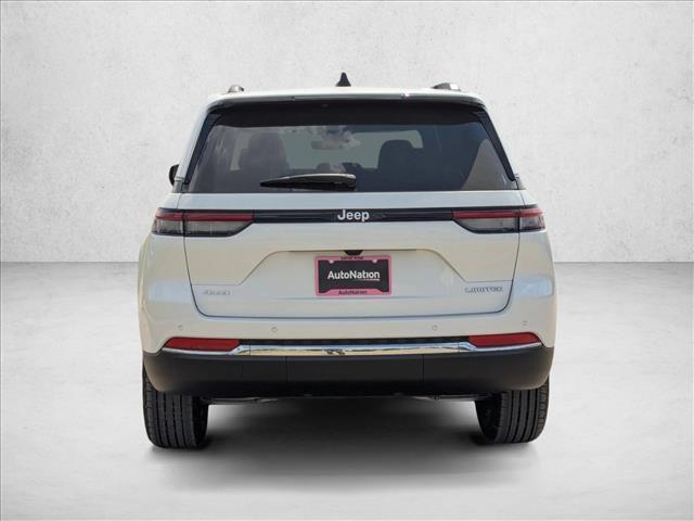 new 2025 Jeep Grand Cherokee car, priced at $39,353