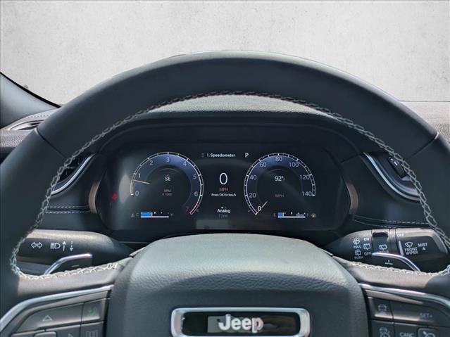 new 2025 Jeep Grand Cherokee car, priced at $35,947