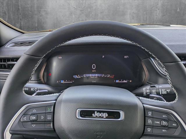 new 2025 Jeep Grand Cherokee car, priced at $36,991