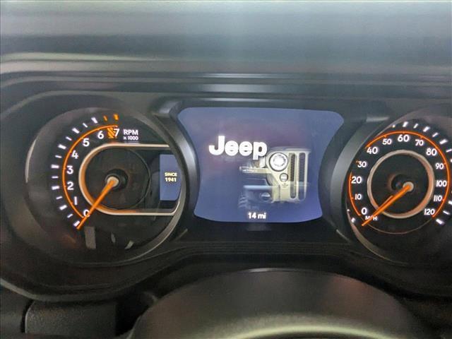 new 2025 Jeep Gladiator car, priced at $45,937