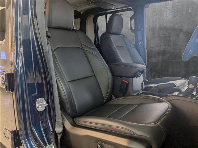 new 2025 Jeep Gladiator car, priced at $45,937