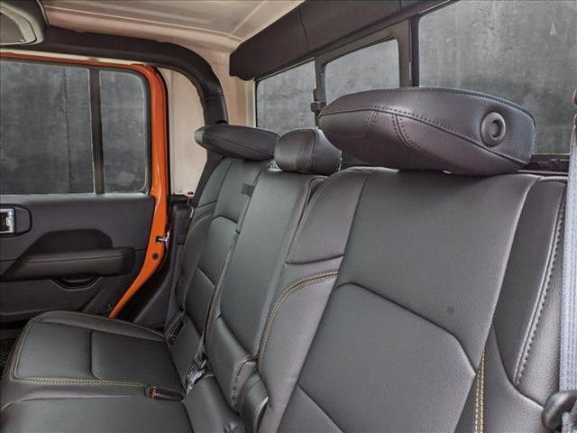 new 2025 Jeep Gladiator car, priced at $40,588
