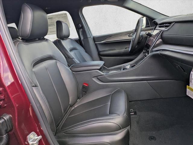 new 2025 Jeep Grand Cherokee car, priced at $38,546