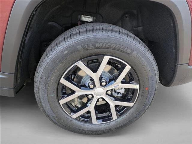 new 2025 Jeep Grand Cherokee car, priced at $38,546