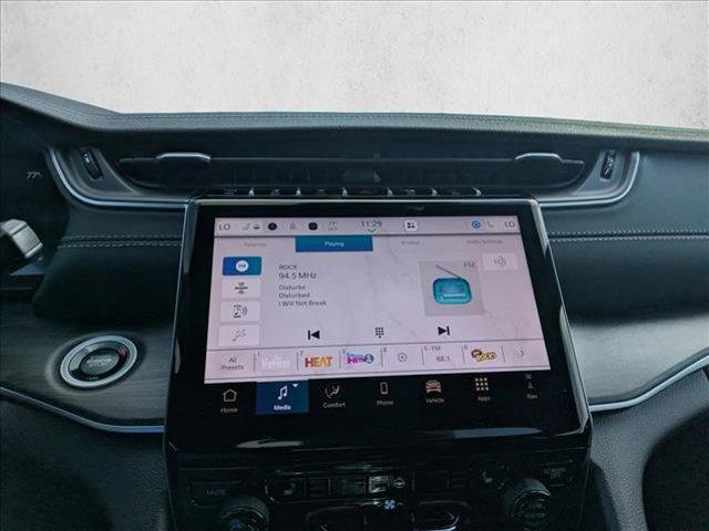 new 2025 Jeep Grand Cherokee car, priced at $38,546