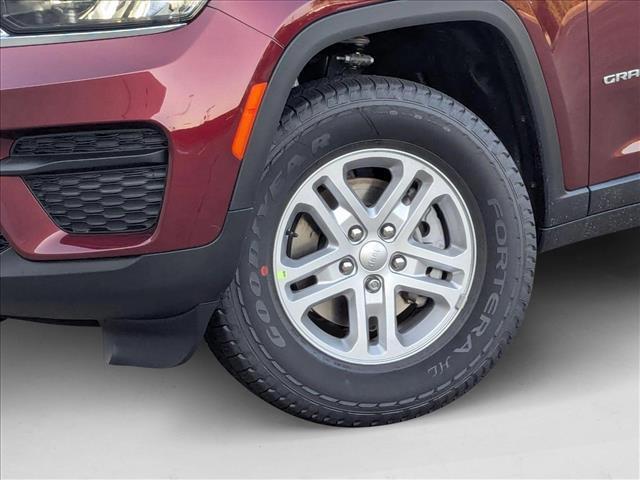 new 2025 Jeep Grand Cherokee car, priced at $33,826