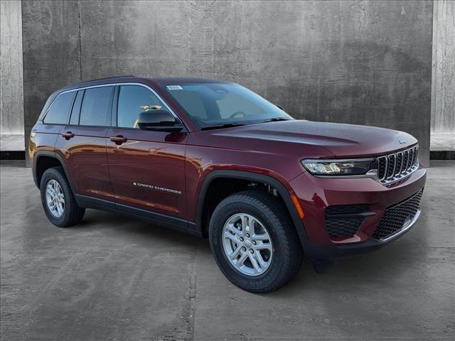 new 2025 Jeep Grand Cherokee car, priced at $35,991