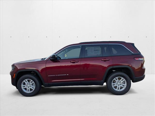 new 2025 Jeep Grand Cherokee car, priced at $33,826