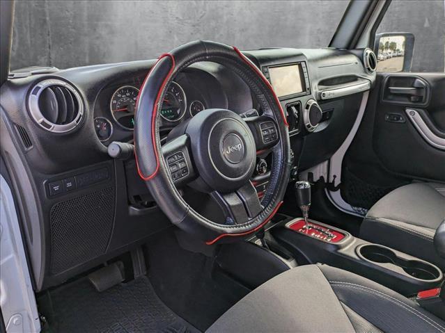 used 2015 Jeep Wrangler Unlimited car, priced at $22,789