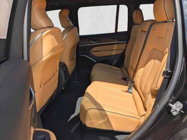 new 2025 Jeep Grand Cherokee car, priced at $54,741