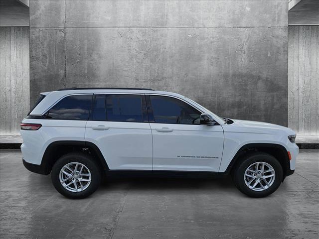 new 2025 Jeep Grand Cherokee car, priced at $34,463