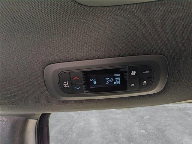 new 2025 Chrysler Pacifica car, priced at $39,991