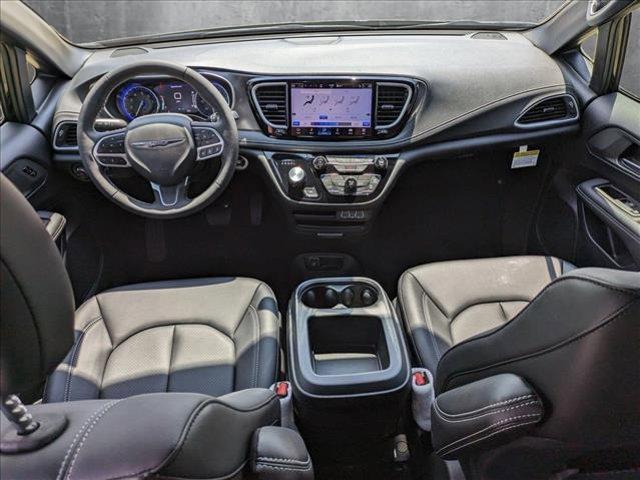 new 2025 Chrysler Pacifica car, priced at $39,991