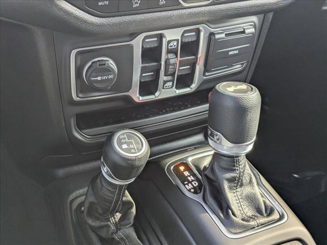 new 2025 Jeep Wrangler car, priced at $43,991