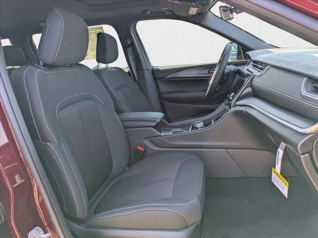 new 2025 Jeep Grand Cherokee L car, priced at $34,354