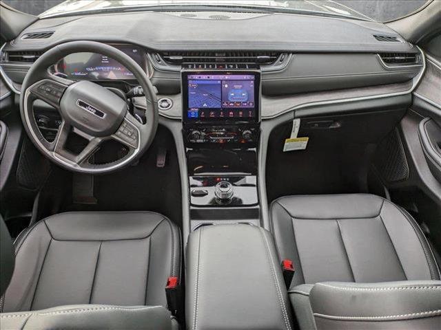 new 2025 Jeep Grand Cherokee car, priced at $44,991