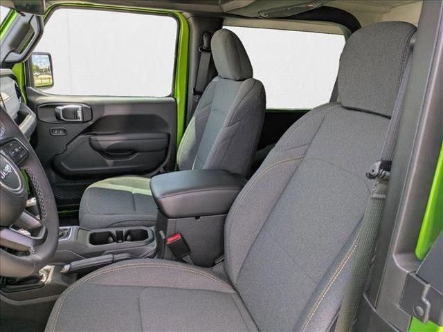 new 2025 Jeep Wrangler car, priced at $34,030