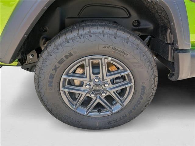 new 2025 Jeep Wrangler car, priced at $34,030