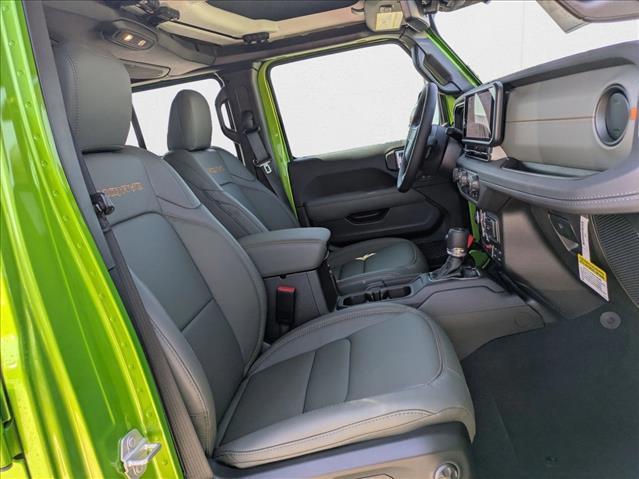 new 2025 Jeep Gladiator car, priced at $52,147