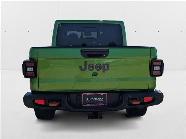 new 2025 Jeep Gladiator car, priced at $52,147