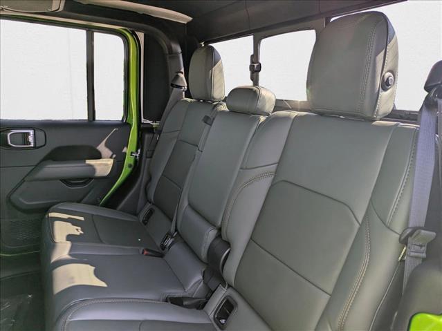 new 2025 Jeep Gladiator car, priced at $52,147