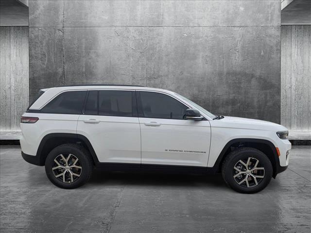 new 2025 Jeep Grand Cherokee car, priced at $41,436