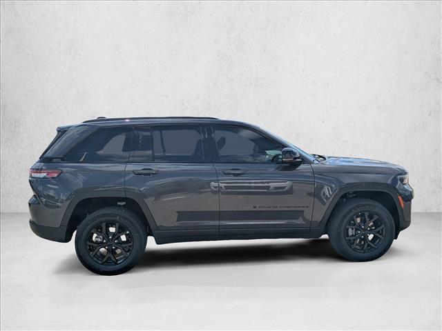 new 2025 Jeep Grand Cherokee car, priced at $38,835