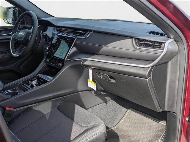 new 2025 Jeep Grand Cherokee car, priced at $33,484