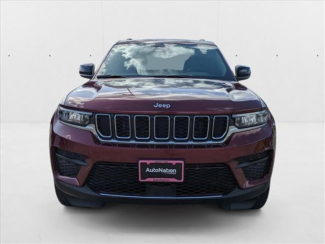 new 2025 Jeep Grand Cherokee car, priced at $33,484
