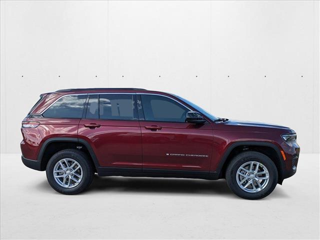 new 2025 Jeep Grand Cherokee car, priced at $33,484