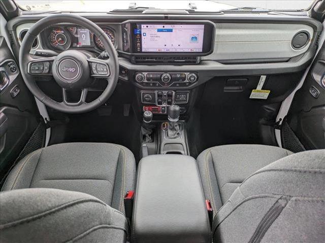 new 2025 Jeep Wrangler car, priced at $40,582