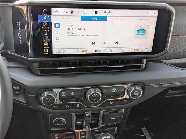 new 2025 Jeep Wrangler car, priced at $60,991