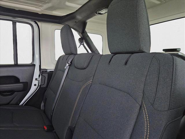 new 2025 Jeep Wrangler car, priced at $43,783