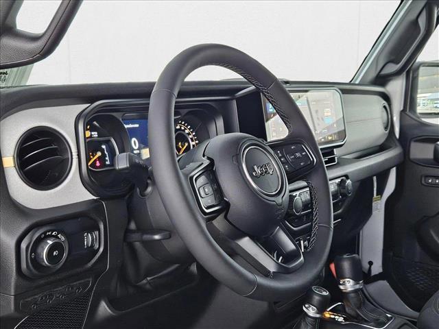 new 2025 Jeep Wrangler car, priced at $43,783
