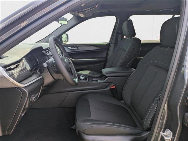 new 2025 Jeep Grand Cherokee L car, priced at $35,916