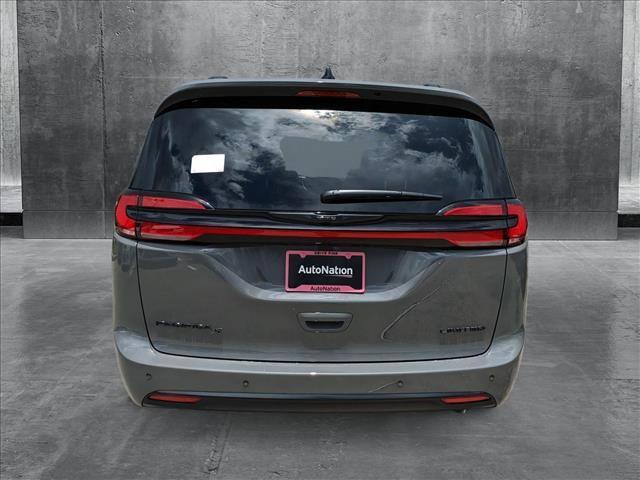 new 2025 Chrysler Pacifica car, priced at $53,340